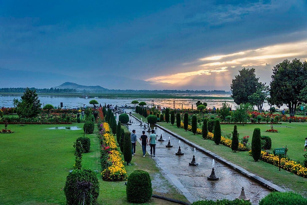 Close To Nishat Garden